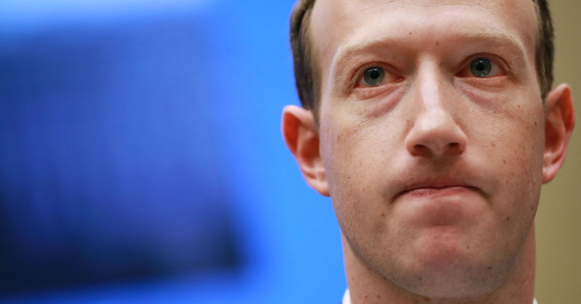 Tài sản giảm gần 20 tỷ USD, Mark Zuckerberg là kẻ thua cuộc nhất năm 2018? - 1