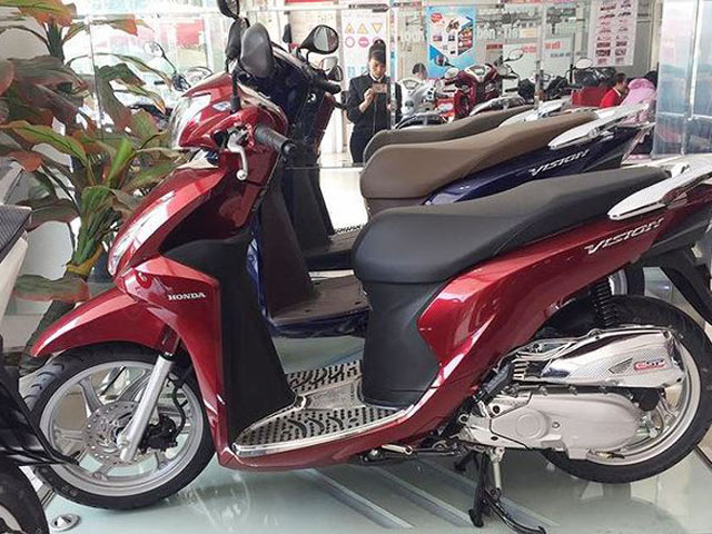 Thế giới xe - Đại lý 'thổi' giá xe máy, Honda Việt Nam không liên quan?