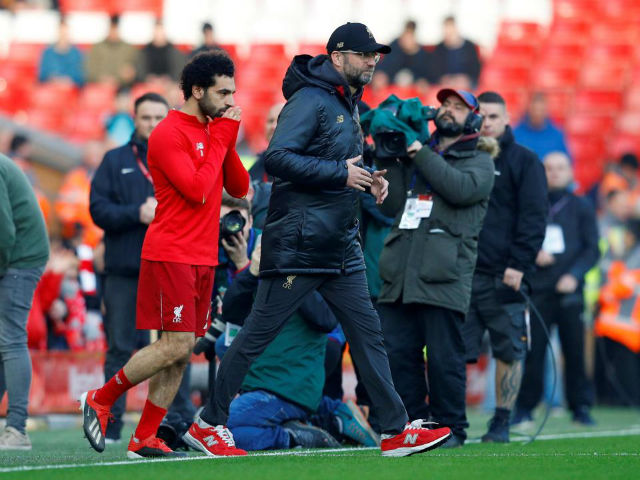 Liverpool đối diện thảm họa: Salah bị cấm đá Man City vì ”gài” trọng tài?