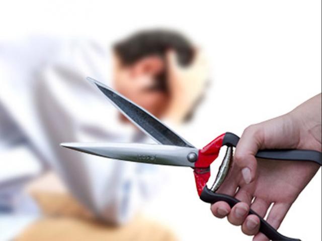 Sức khỏe đời sống - Tin vào giấc mơ mình là con gái, người đàn ông tự tay cắt đứt "của quý"