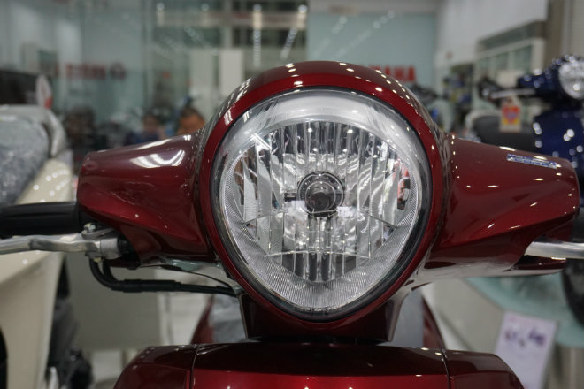 Top 8 xe máy mới dưới 51 triệu đồng đáng mua chơi Tết - 2