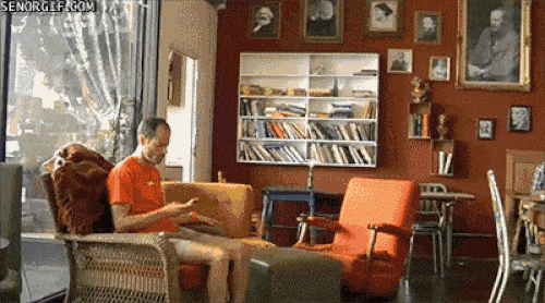 Ngã ngửa với những trò đùa "khốn nạn" nhất năm 2018 - 7