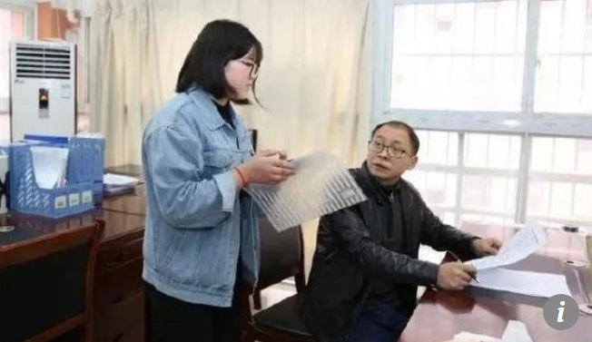 Bỏ học cấp 3 về quê chăn vịt nay trở thành tiến sĩ sau 20 năm cố gắng - 2