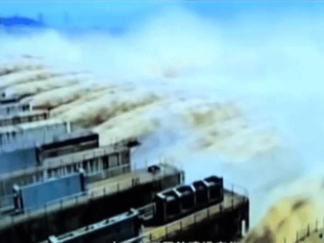 Thế giới - NÓNG nhất tuần: Quốc gia "méo mặt" vì đập thủy điện tỷ USD do TQ xây