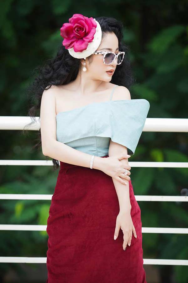 Danh hài Thúy Nga ngày càng đẹp như gái đôi mươi nhờ... được khen - 3