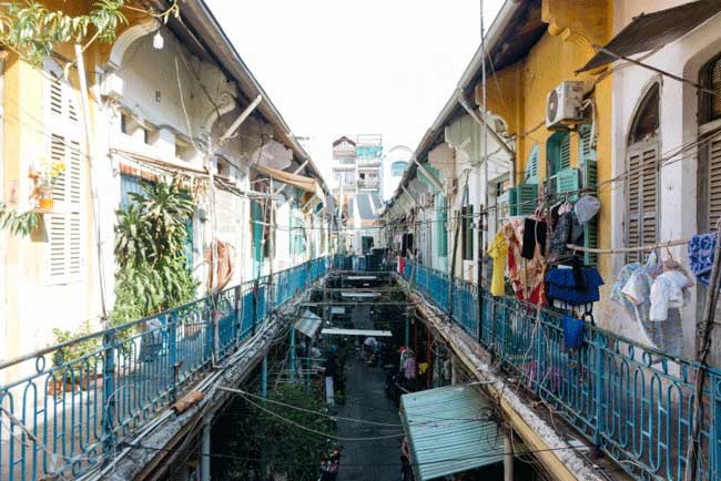 Con hẻm nhỏ 100 tuổi giữa lòng Sài Gòn được báo Tây khen ngợi hết lời - 8