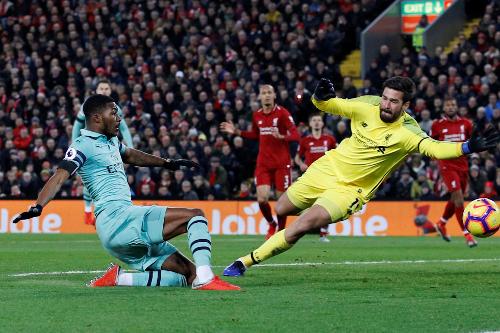 Chi tiết Liverpool - Arsenal: Đá như đi dạo (KT) - 5