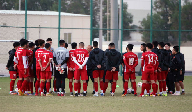 ĐT Việt Nam sắp đấu Iraq: Trọng Hoàng báo tin vui - 1