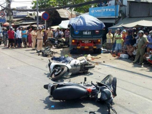 Tin tức trong ngày - 25 người chết vì TNGT trong ngày nghỉ Tết Dương lịch thứ hai