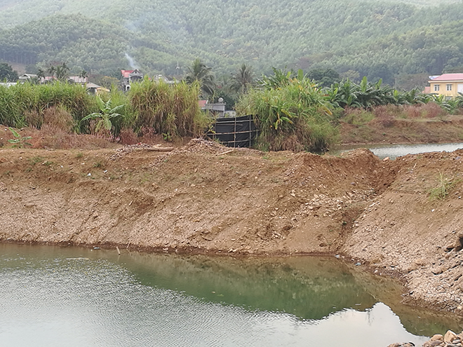 Những vết tích tan hoang còn sót lại sau cơn “bão vàng” ở “chén vàng” Kim Bôi - 17