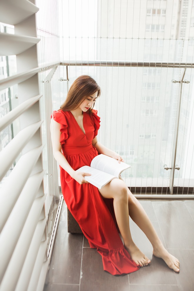 “Hot girl làng hài” ngày càng đẹp, gợi cảm sau 2 năm kết hôn - 3