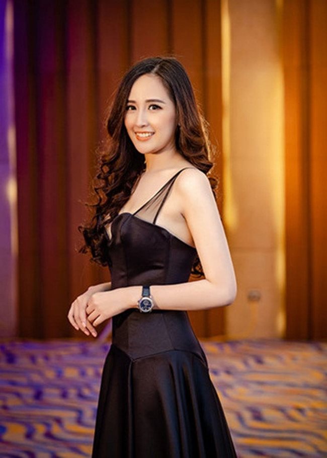 ...Năm 2019 tôi sẽ cố gắng thực hiện. Vì tính tôi là người ưa khám phá, làm những điều mình thích nhưng lại có kế hoạch cụ thể chứ không phải làm theo hứng”, mỹ nhân họ Mai cho biết.