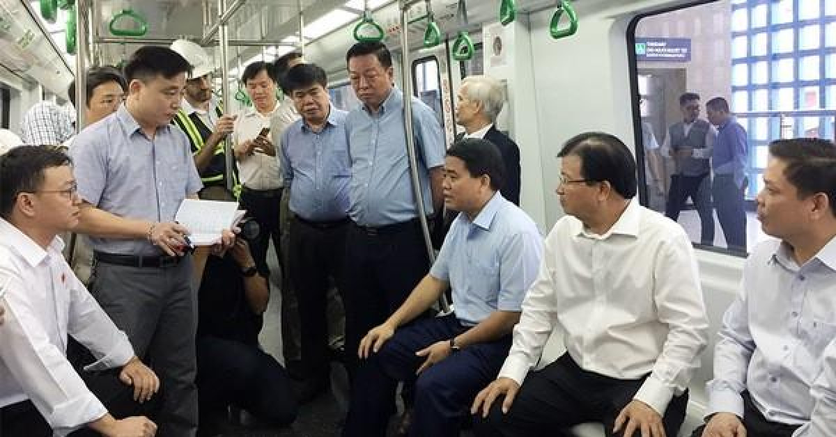 Tin tức trong ngày - Phó Thủ tướng "truy vấn" Tổng thầu Trung Quốc trên tàu Cát Linh-Hà Đông: "Các ông hứa bao giờ làm xong?"