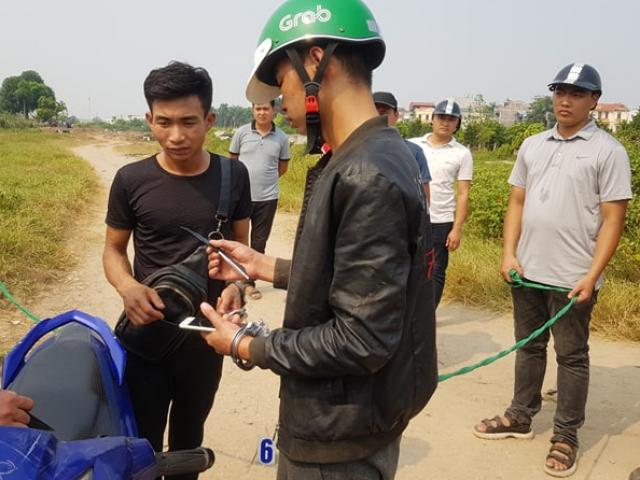 Tin tức trong ngày - Nóng 24h qua: Nghi phạm khai không biết nam sinh chạy Grab đã chết