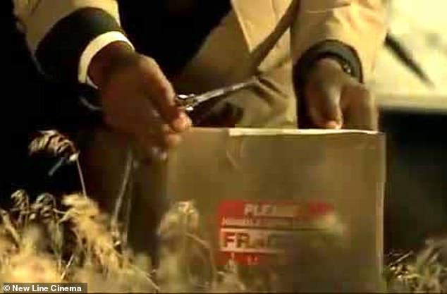 Ảnh minh họa chiếc hộp bí ẩn.