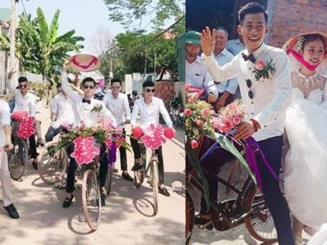 Bạn trẻ - Cuộc sống - Chú rể dẫn hàng chục trai làng đạp xe đến rước vợ khiến dân mạng "trầm trồ"