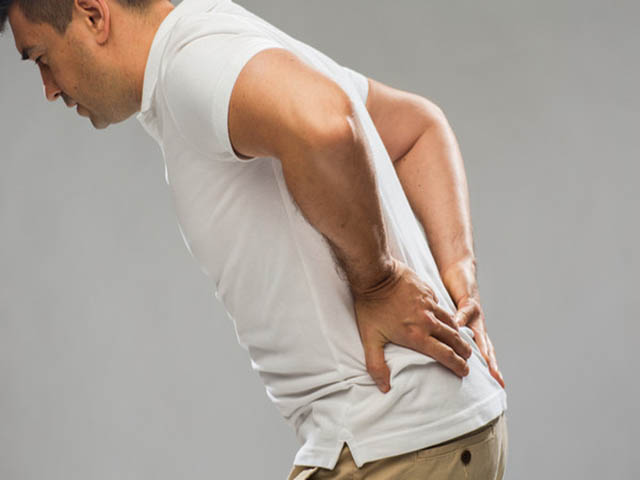 Sức khỏe đời sống - 4 triệu chứng dễ nhận biết nhất khi có sỏi trong thận