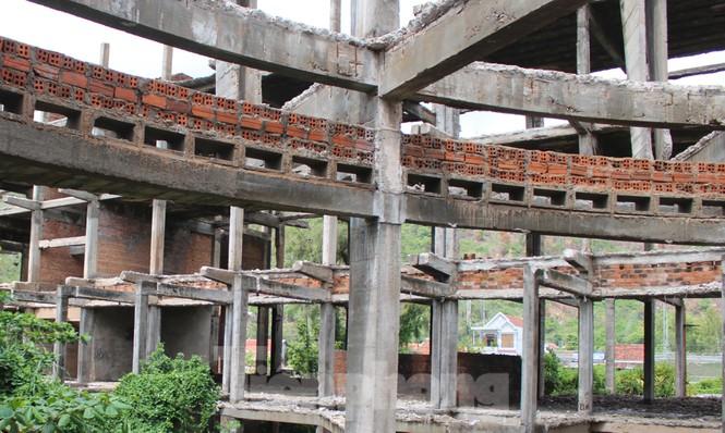 Dự án khách sạn 5 sao bỏ hoang hơn 30 năm thành điểm hút chích ma tuý - 8