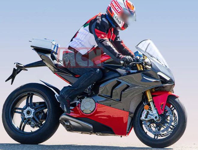 Lộ siêu xe Ducati Panigale V4 Superleggera phủ carbon cực "độc" - 3