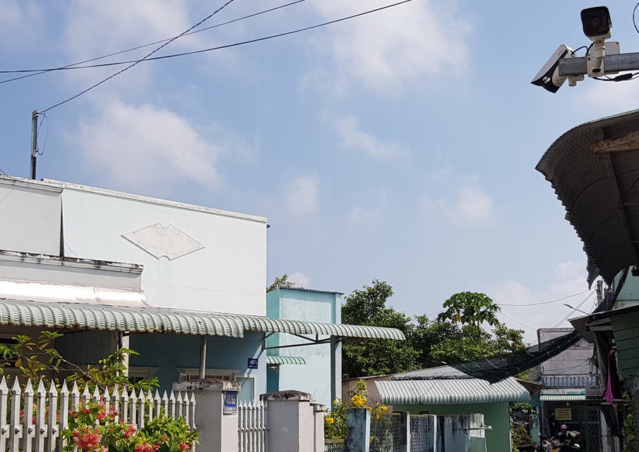 Camera lắp hướng vào nhà riêng của 2 cán bộ trong Ban Thường vụ Tỉnh ủy Sóc Trăng