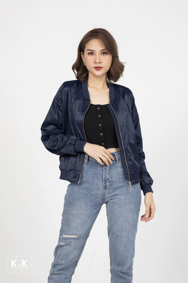 Áo khoác bomber AK09-30; Giá gốc: 300.000 VND off 30% - Giá sale 210.000 VND