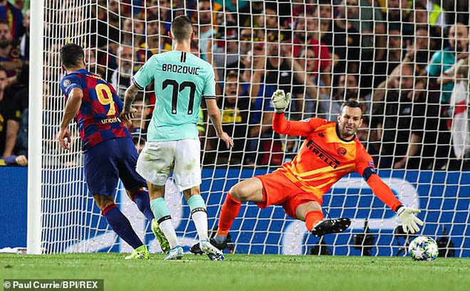 Đêm diễn của siêu sao Cúp C1: Ngất ngây Salah, Suarez, Messi - 1