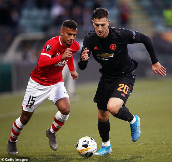 Trực tiếp bóng đá AZ Alkmaar - MU: Tổn thất phút bù giờ (Hết giờ) - 9