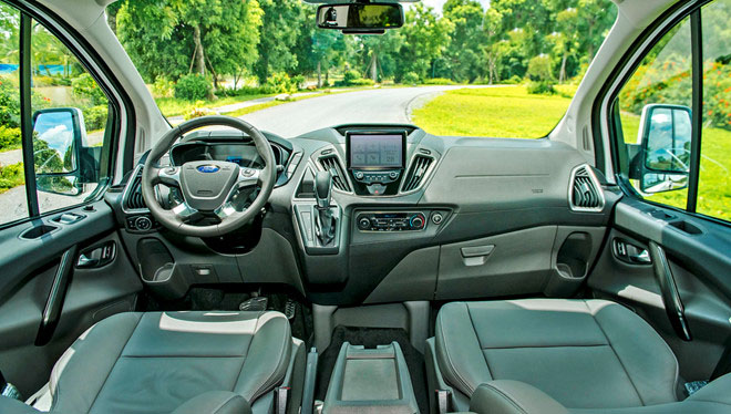 Ford Tourneo lắp ráp tại Việt Nam ra mắt với 02 phiên bản giá từ 999 triệu - 3
