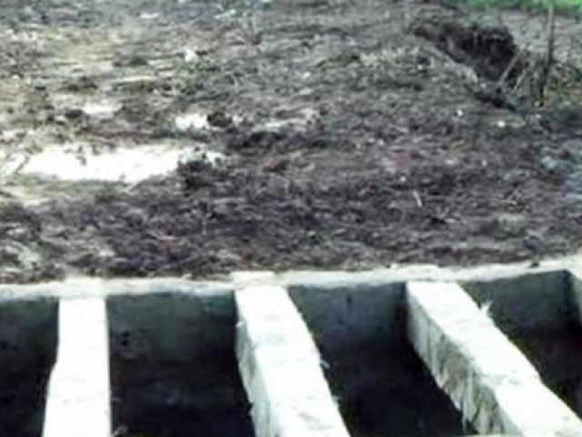 Tin tức trong ngày - Trưởng Ban tổ chức Huyện ủy nhậu trước khi được phát hiện tử vong