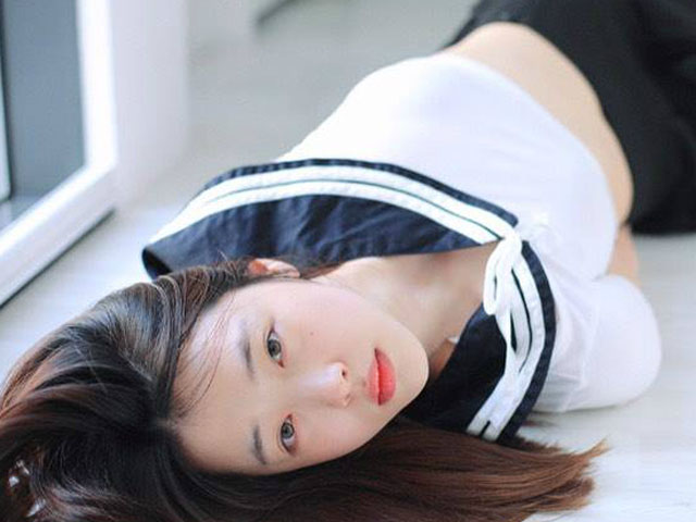 Người mẫu - Hoa hậu - Sulli liên tục bị chỉ trích vì phong cách nổi loạn