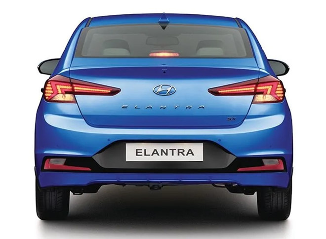 Hyundai Elantra 2020 ra mắt với nhiều thay đổi, giá bán từ 519 triệu đồng tại Ấn Độ - 4