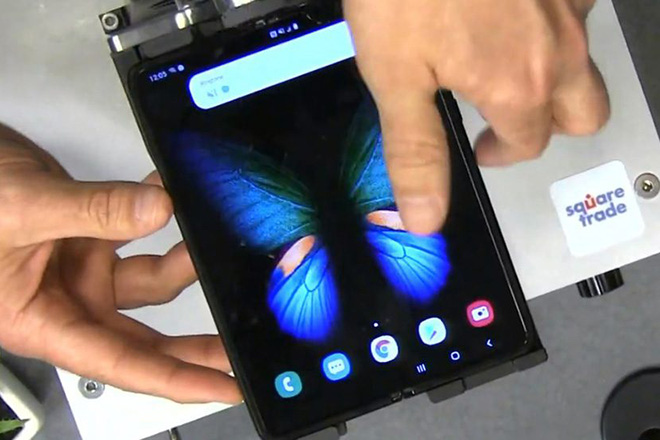 Màn hình Galaxy Fold sẽ chịu đựng được bao nhiêu lần gập và mở? - 1