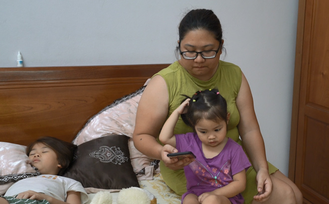 Thanh tìm đủ cách giảm cân, nhưng cơ địa khó giảm. Mọi phương pháp hầu như đều không có tác dụng với cô. Thanh bế tắc trong chính thân hình đồ sộ của mình. 