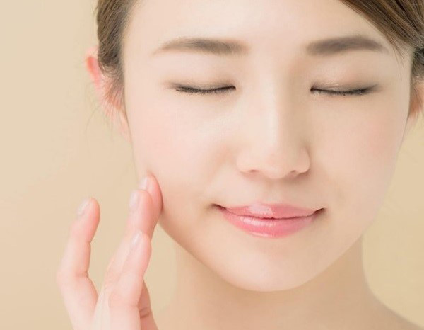 Hãy chọn sản phẩm chống lão hóa có thành phần lành tính cho da nhạy cảm