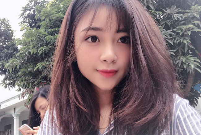 Mà cô lựa chọn nghề Trang điểm làm &#34;cần kiếm cơm&#34;