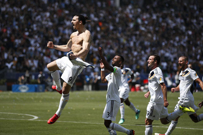 Rooney - Ibrahimovic khuynh đảo nước Mỹ, tranh bàn thắng đẹp nhất năm - 2
