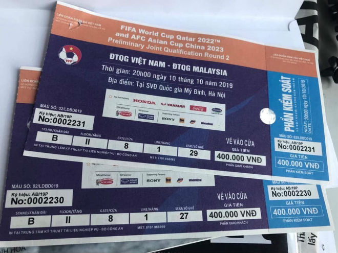 Trận cầu Việt Nam -
Malaysia "sốt xình xịch"