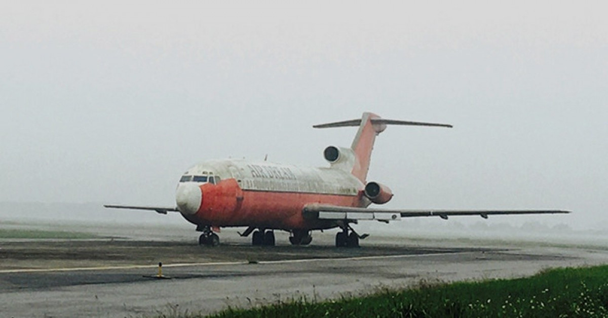 Kinh doanh - Tiết lộ sốc máy bay Boeing bỏ quên ở Nội Bài: Giá trị như... sắt vụn?