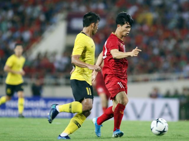 Bóng đá - Việt Nam quyết thắng Indonesia sân khách: Thầy Park phân vân Anh Đức - Công Phượng