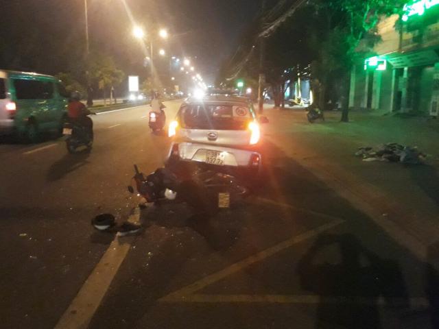 Tin tức trong ngày - Hà Tĩnh: Nghi vấn công an thả xe tai nạn sai quy định