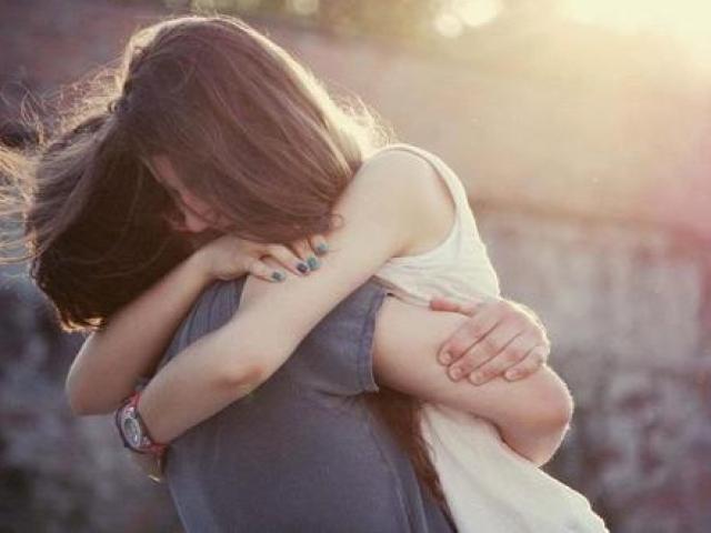 Bạn trẻ - Cuộc sống - Tình cờ gặp lại bạn gái cũ sau 6 tháng chia tay, chàng trai lên chức bố bất ngờ