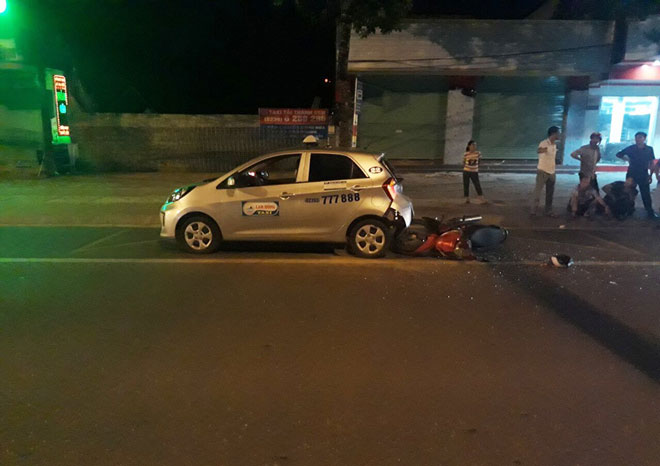 Theo Đại úy Thân Viết Sinh - Đội phó Đội CSGT Công an TP Hà Tĩnh, việc thả xe taxi về là hoàn toàn đúng quy định (Ảnh CA cung cấp)