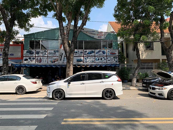 Mitsubishi Xpander của dân chơi miền Nam độ hệ thống treo khí nén - 5