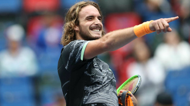 Tsitsipas trưởng thành vượt bậc