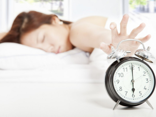 Sức khỏe đời sống - Đừng làm những việc này khi vừa ngủ dậy kẻo "chết nhanh hơn mắc ung thư"