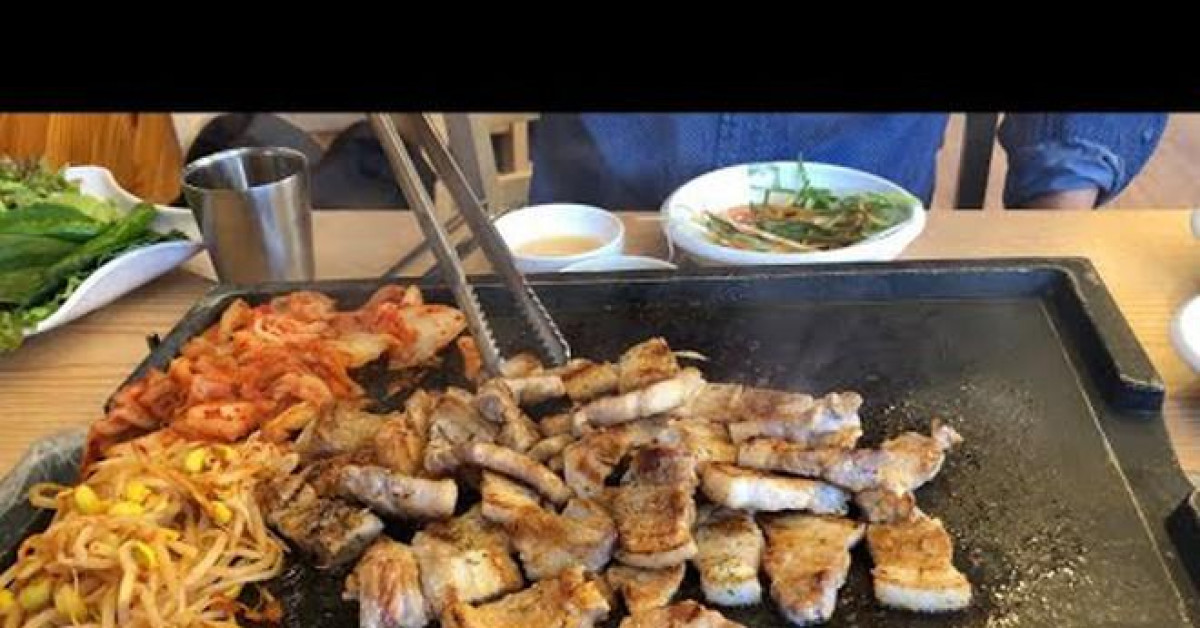 Sức khỏe đời sống - Thích ăn dưa muối, thịt hun khói, thịt nướng... rước ung thư dạ dày