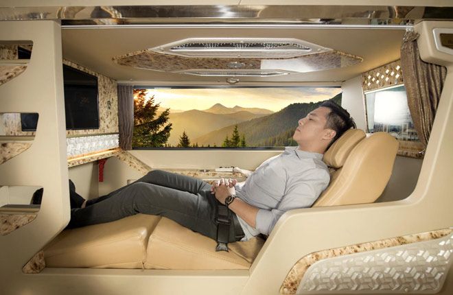 Ngả lưng thư giãn trên chiếc giường sức khỏe giúp lưu thông tuần hoàn máu