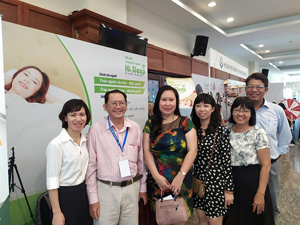 Lý giải việc giảm trào ngược bằng gối nêm Hi-Sleep - 2