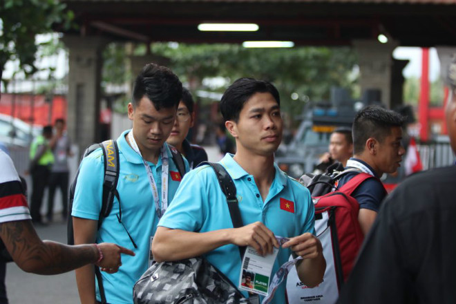 Trực tiếp bóng đá Indonesia - ĐT Việt Nam: Hùng Dũng sút hỏng phạt đền (Hết giờ) - 48