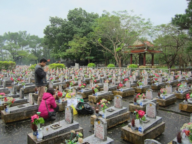 Nghĩa trang liệt sĩ Quốc gia Trường Sơn do Trung tướng Đồng Sỹ Nguyên chỉ huy xây dựng, nay đang là nơi yên nghỉ của hơn một vạn liệt sĩ khắp cả nước. Ảnh: N.V